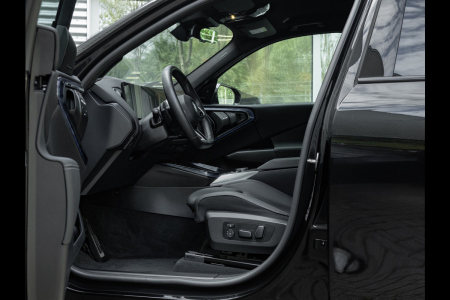 BMW X3 xDrive20i M-Sport - Driving + Parking Ass Plus - Harman Kardon - Stoelverwarming