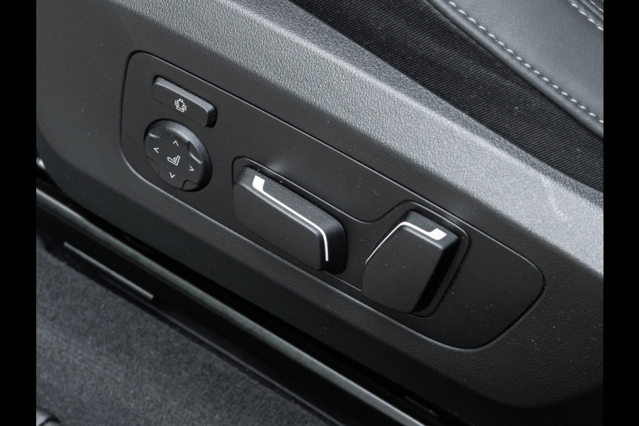 BMW X3 xDrive20i M-Sport - Driving + Parking Ass Plus - Harman Kardon - Stoelverwarming