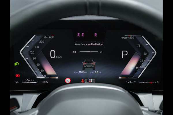 BMW X3 xDrive20i M-Sport - Driving + Parking Ass Plus - Harman Kardon - Stoelverwarming