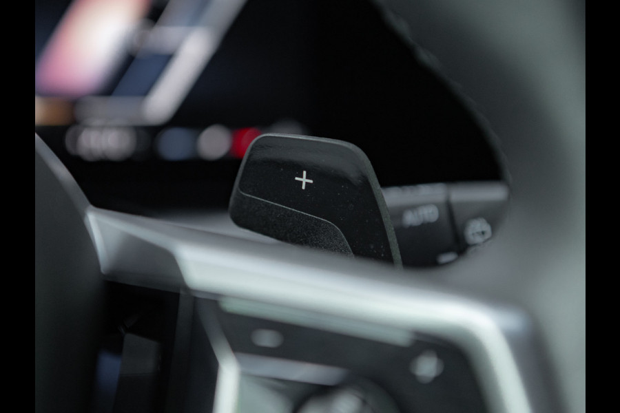 BMW X3 xDrive20i M-Sport - Driving + Parking Ass Plus - Harman Kardon - Stoelverwarming