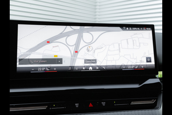 BMW 5 Serie Touring 520i M-Sport - Driving + Parking Ass Plus - Head-Up - Adaptive LED
