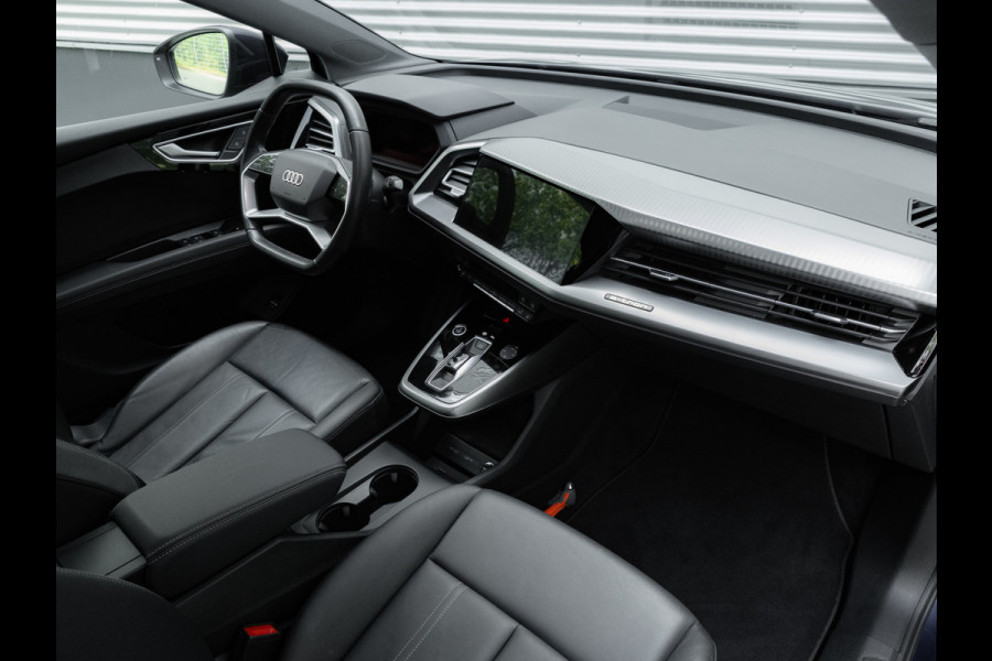 Audi Q4 Sportback e-tron 35 - Pano - Camera - Stoelverwarming - Leder - Keyless - Warmtepomp - 55 kWh Audi Q4 Sportback e-tron 35 - Pano - Camera - Stoelverwarming - Leder - Keyless - Warmtepomp - 55 kWh