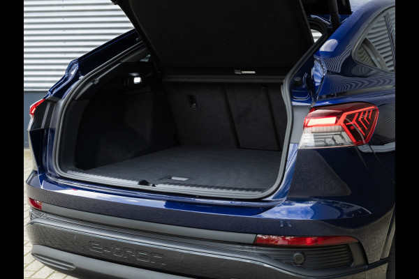 Audi Q4 Sportback e-tron 35 - Pano - Camera - Stoelverwarming - Leder - Keyless - Warmtepomp - 55 kWh Audi Q4 Sportback e-tron 35 - Pano - Camera - Stoelverwarming - Leder - Keyless - Warmtepomp - 55 kWh