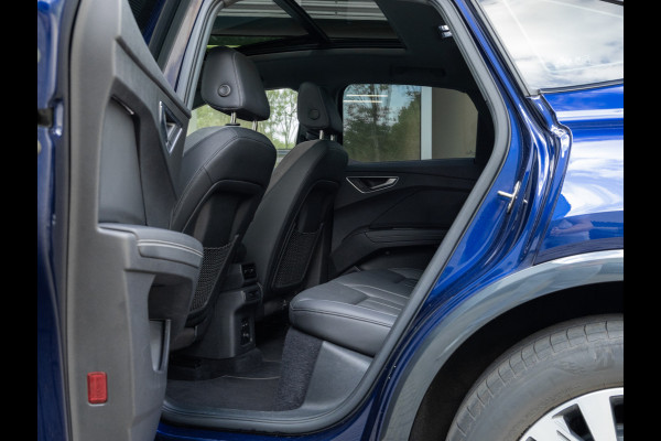 Audi Q4 Sportback e-tron 35 - Pano - Camera - Stoelverwarming - Leder - Keyless - Warmtepomp - 55 kWh Audi Q4 Sportback e-tron 35 - Pano - Camera - Stoelverwarming - Leder - Keyless - Warmtepomp - 55 kWh