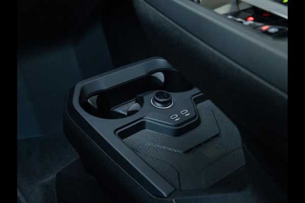 BMW iX xDrive40 - Sportpakket - Pano - Harman Kardon - Stoelventilatie - Driving Ass Prof BMW iX xDrive40 - Sportpakket - Pano - Harman Kardon - Stoelventilatie - Driving Ass Prof