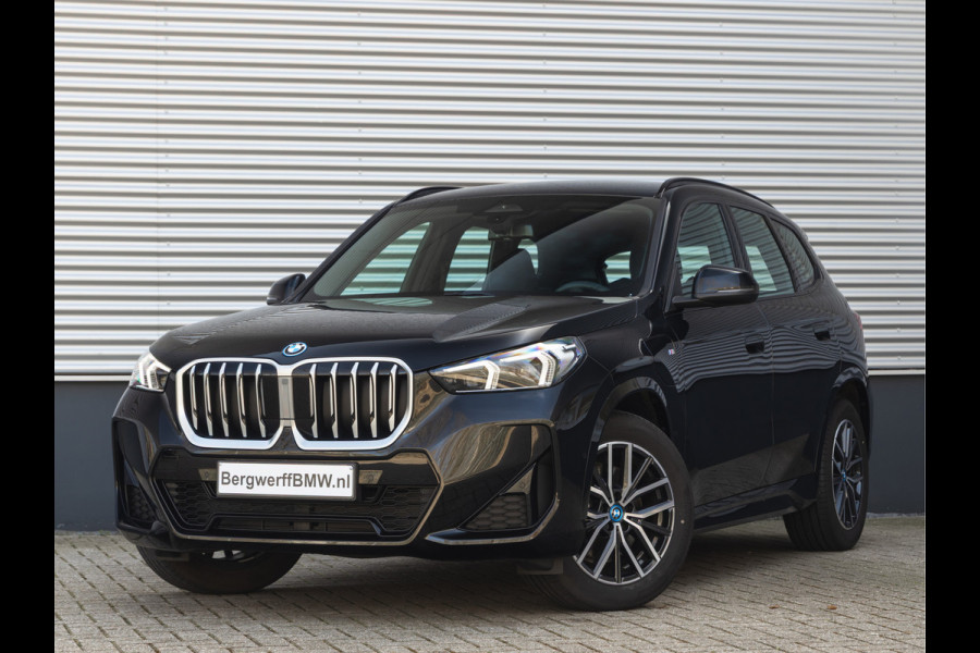 BMW X1 xDrive25e M-Sport - Driving Ass Plus - Stoelverwarming - Parking Ass BMW X1 xDrive25e M-Sport - Driving Ass Plus - Stoelverwarming - Parking Ass