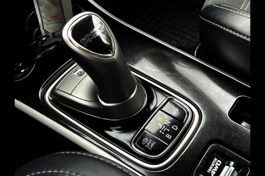 Mitsubishi Outlander 2.4 PHEV S-Edition 3D cam_Trekh_Goed onderhouden alle opties