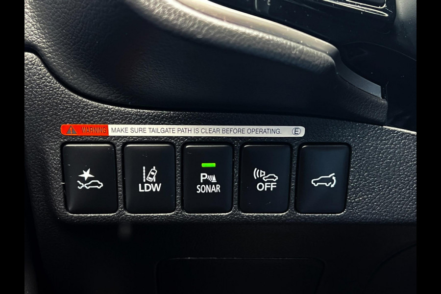 Mitsubishi Outlander 2.4 PHEV S-Edition 3D cam_Trekh_Goed onderhouden alle opties
