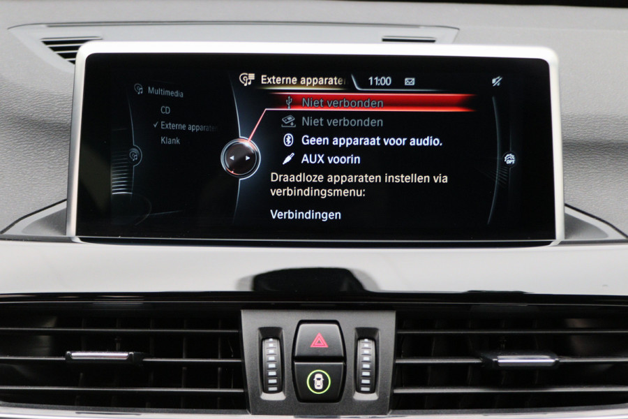 BMW X1 sDrive18i High Executive Automaat Leer, ACC, Head-Up, Navigatie, LED, Afn. Trekhaak, 18"