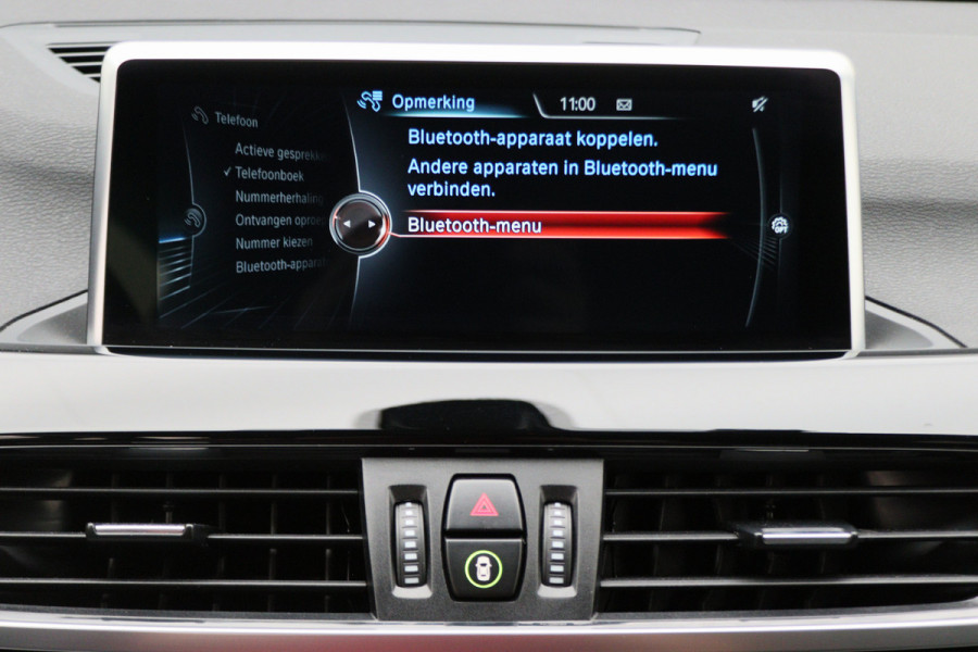 BMW X1 sDrive18i High Executive Automaat Leer, ACC, Head-Up, Navigatie, LED, Afn. Trekhaak, 18"