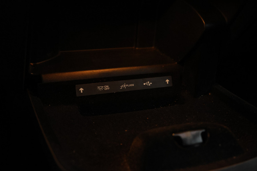 Citroën C4 Picasso 1.6 BlueHDI Business 94g. Massage stoelen, Navigatie, Airco.