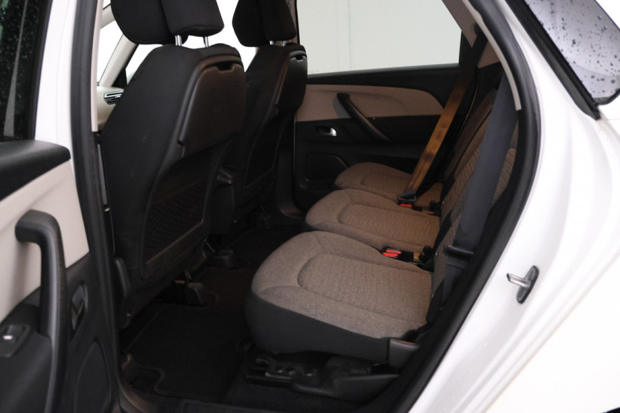 Citroën C4 Picasso 1.6 BlueHDI Business 94g. Massage stoelen, Navigatie, Airco.