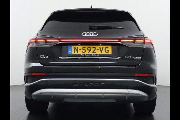 Audi Q4 e-tron 50 82kWh Quattro 300pk Competition S-Line Pano-dak Leer Matrix-Led 21" 77kWh Sonos®-Audio Warmtepomp Adaptive-Cruise HUD Head-Up Assistentie Pack Comfort-plus Pack Dynamic Pack Interieur Pack Keyless Pack Automatisch grootlicht Privacy-Glass Zeer compleet Grote Accu €75.000 nieuw