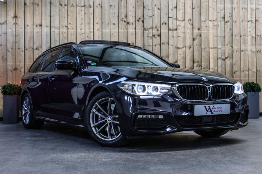BMW 5 Serie Touring 530i M-Sport *Pano*Camera*Head-Up*Trekhaak*