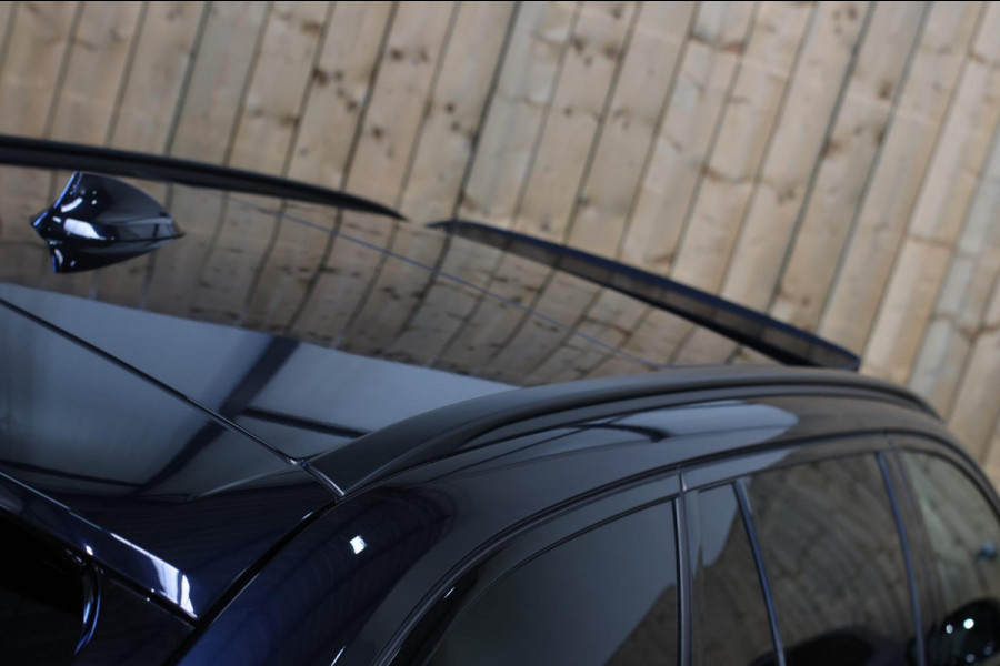 BMW 5 Serie Touring 530i M-Sport *Pano*Camera*Head-Up*Trekhaak*