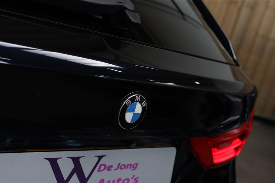 BMW 5 Serie Touring 530i M-Sport *Pano*Camera*Head-Up*Trekhaak*