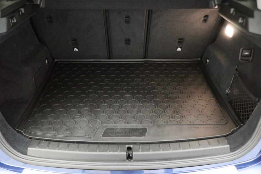 BMW 2 Serie Active Tourer 218i High Executive Automaat Panoramadak, Leer, Head-Up, Camera, Navigatie, Trekhaak