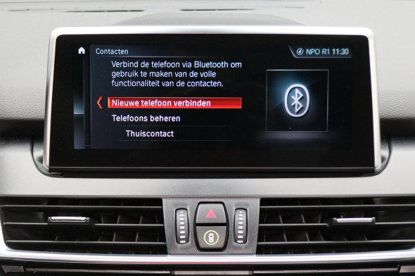 BMW 2 Serie Active Tourer 218i High Executive Automaat Panoramadak, Leer, Head-Up, Camera, Navigatie, Trekhaak