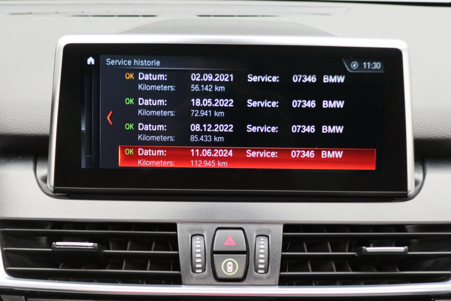 BMW 2 Serie Active Tourer 218i High Executive Automaat Panoramadak, Leer, Head-Up, Camera, Navigatie, Trekhaak