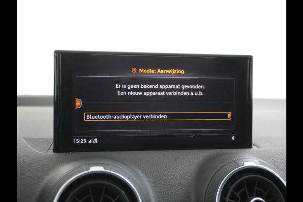 Audi Q2 35 TFSI AUTOMAAT | TREKHAAK | LEDER | RIJKLAAR INCL. 12 MND. BOVAGGARANTIE