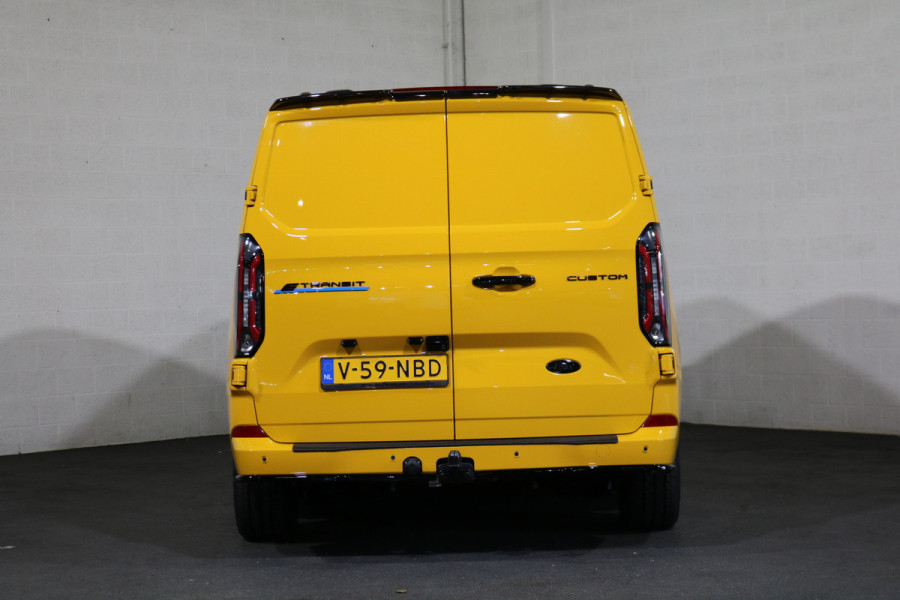 Ford E-Transit Cust. L2 H1 65 kWh Black Edition