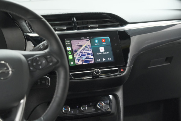 Opel Corsa 1.2 Turbo 100 Ultimate | Panoramadak | Camera | Dodehoekdetectie | Apple Carplay