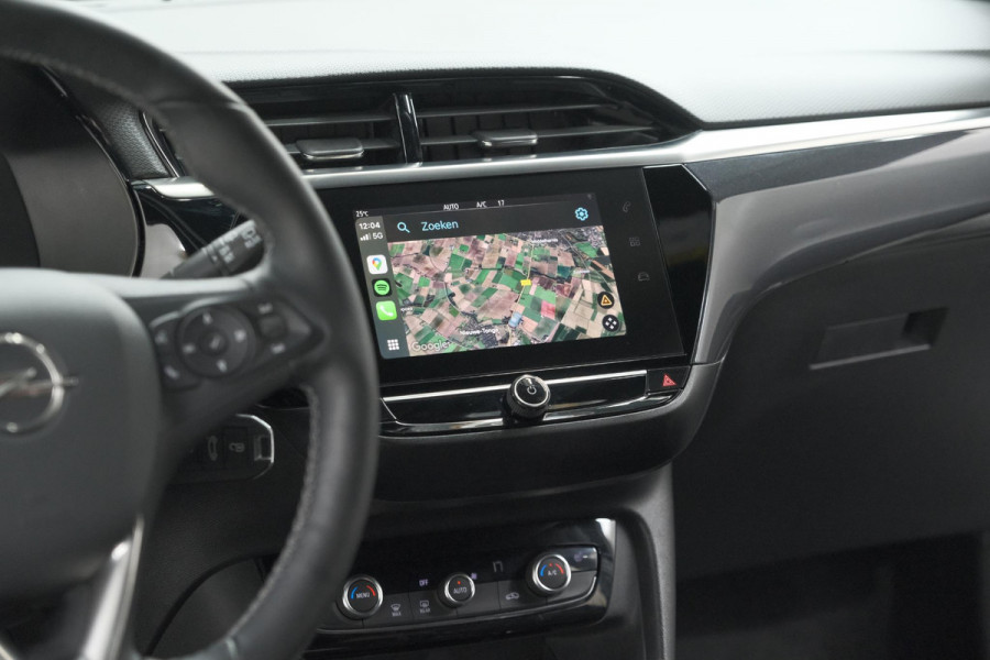 Opel Corsa 1.2 Turbo 100 Ultimate | Panoramadak | Camera | Dodehoekdetectie | Apple Carplay
