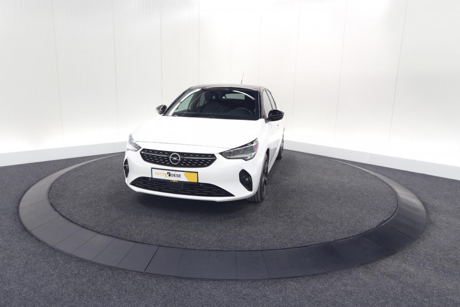 Opel Corsa 1.2 Turbo 100 Ultimate | Panoramadak | Camera | Dodehoekdetectie | Apple Carplay
