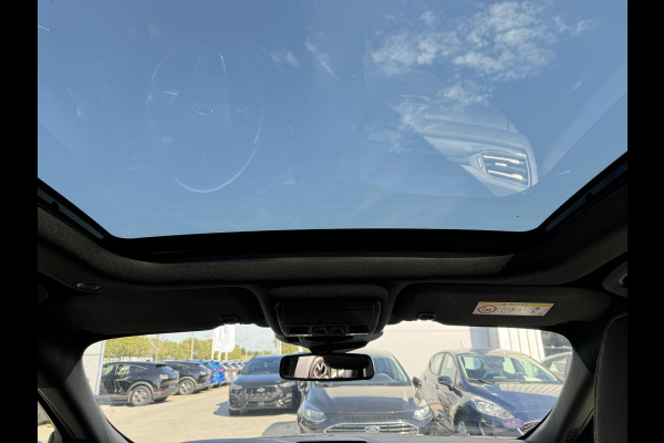 Ford Kuga 2.5 PHEV ST-Line X 225pk | Driver Assistance Pack | Winterpack | Panoramadak | Trekhaak afneembaar | 19 inch velgen | Design pack