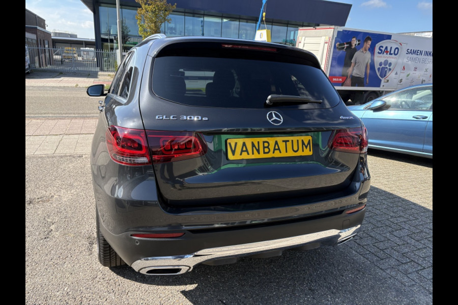 Mercedes-Benz GLC 300e 4Matic Premium