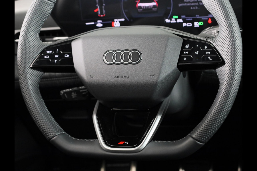 Audi Q6 e-tron S edition performance 100 kWh 306pk | Matrix Led verlichting | Pack Tech | Optiek pakket zwart