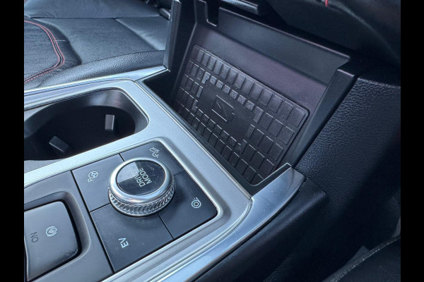 Ford Explorer 3.0 V6 EcoBoost PHEV ST-Line Full Option Ford Explorer 3.0 V6 EcoBoost PHEV ST-Line Full Option