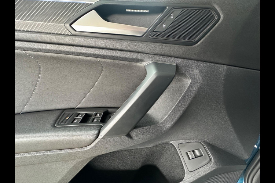 Volkswagen Tiguan 1.5 TSI 3x R-Line Pano|ACC|Virtual|Line Assist|FULL Volkswagen Tiguan 1.5 TSI 3x R-Line Pano|ACC|Virtual|Line Assist|FULL