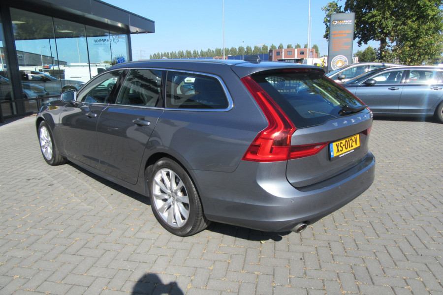 Volvo V90 2.0 T4 Momentum, Leder, Blis, Carplay, Trekhaak