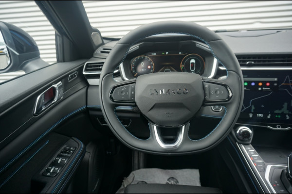 Lynk & Co 01 262PK PHEV NIEUW!! | SCHUIFDAK | WINTERPACK | ADAPTIVE!