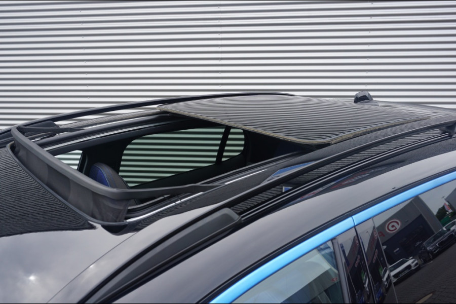 Lynk & Co 01 262PK PHEV NIEUW!! | SCHUIFDAK | WINTERPACK | ADAPTIVE!