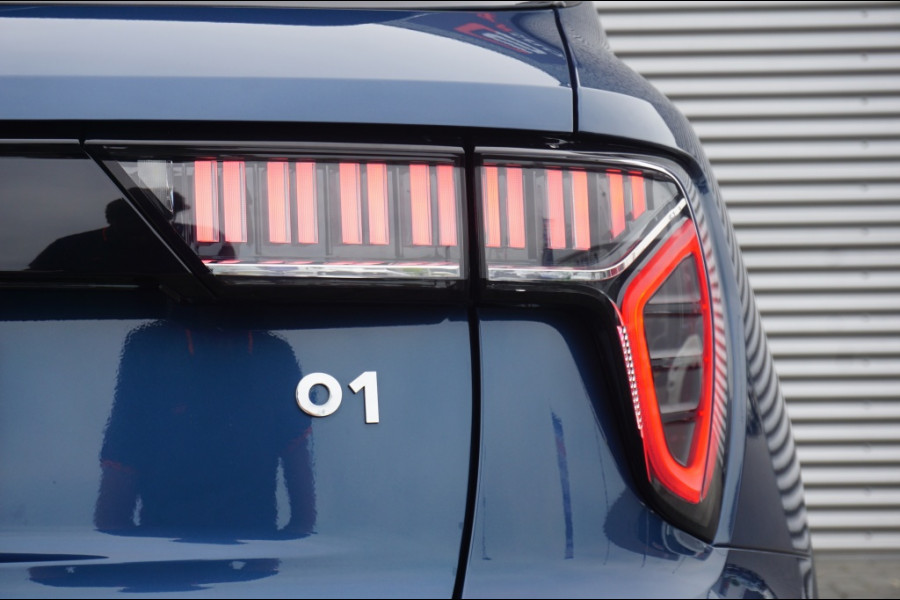 Lynk & Co 01 262PK PHEV NIEUW!! | SCHUIFDAK | WINTERPACK | ADAPTIVE!
