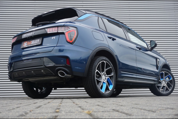 Lynk & Co 01 262PK PHEV NIEUW!! | SCHUIFDAK | WINTERPACK | ADAPTIVE!