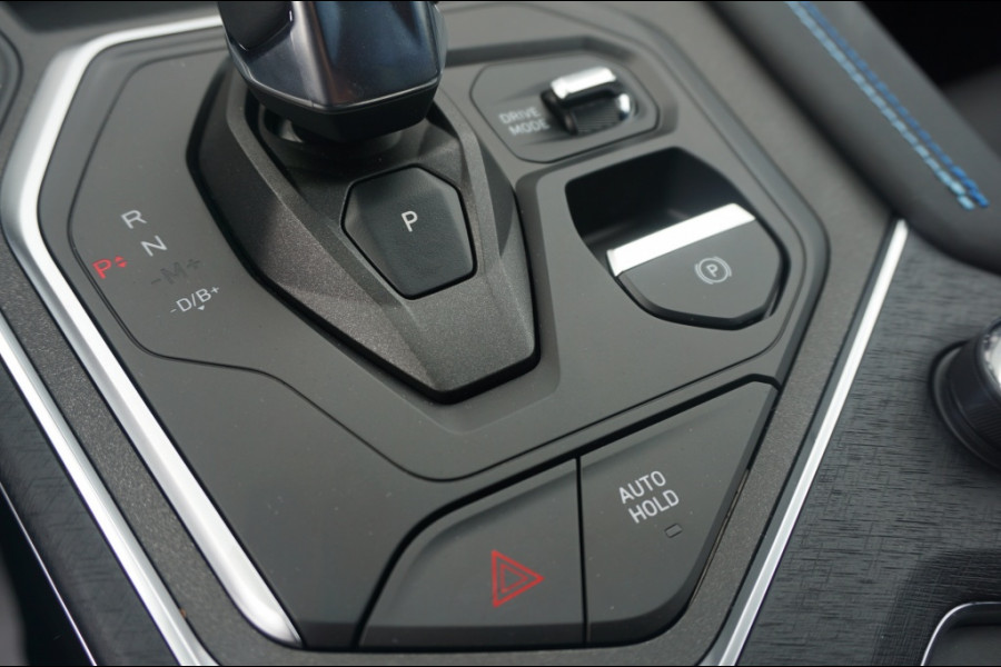 Lynk & Co 01 262PK PHEV NIEUW!! | SCHUIFDAK | STOEL/STUURVERW. | ADAPTIVE!