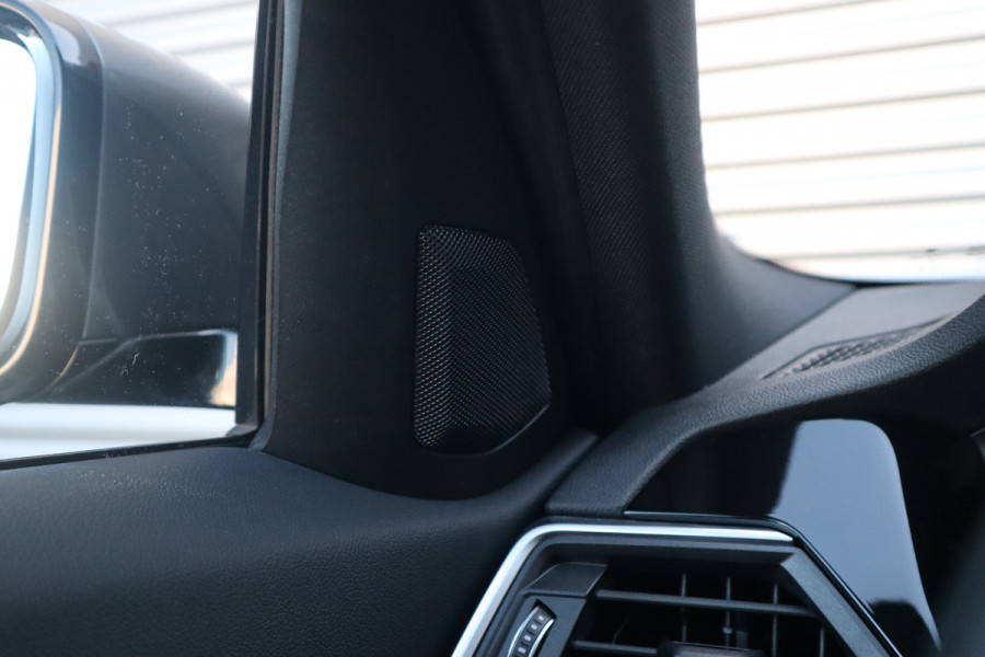 BMW 3 Serie Touring M-Sport Hifi / Stoelverwarming / 18inch / Sportstoelen /