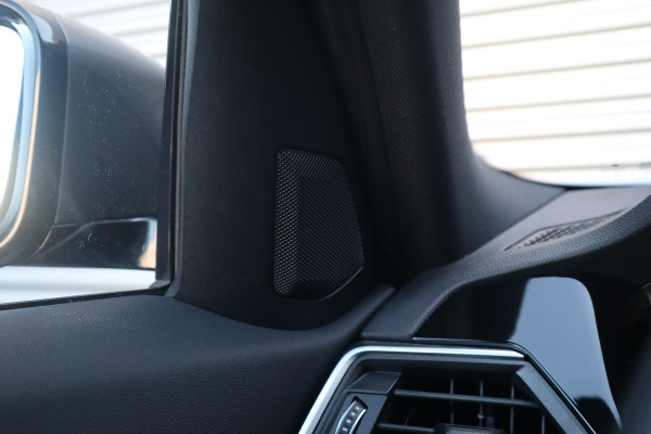 BMW 3 Serie Touring M-Sport Hifi / Stoelverwarming / 18inch / Sportstoelen /