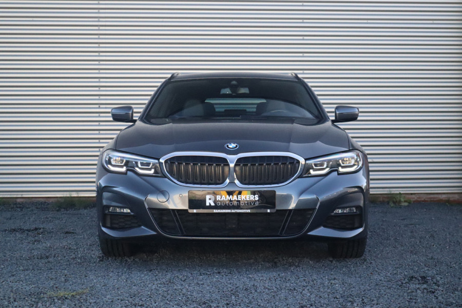 BMW 3 Serie Touring M-Sport Hifi / Stoelverwarming / 18inch / Sportstoelen /