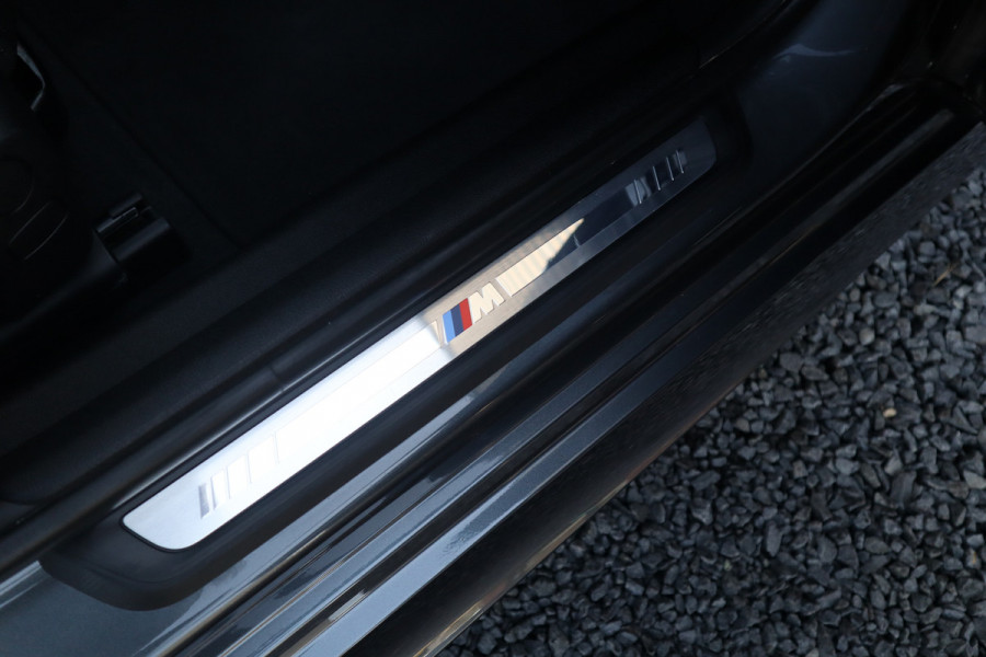 BMW 3 Serie Touring M-Sport Hifi / Stoelverwarming / 18inch / Sportstoelen /