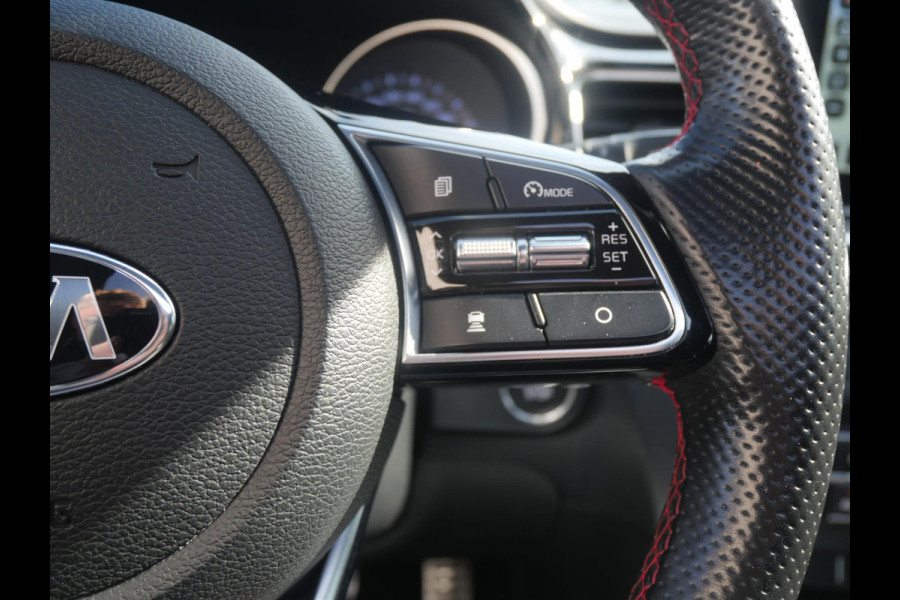 Kia ProCeed 1.6 T-GDI GT | 204 PK | Automaat | Schuif/kantel Dak | Stoel-stuurverwarming | Clima |