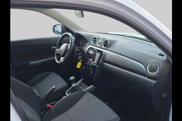 Suzuki Vitara 1.4 Boosterjet Select | Navigatie | All-Season Banden | Achteruitrijcamera/Parkeersensoren | Stoelverwarming | Cruisecontrol |