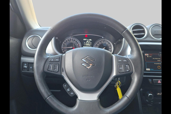 Suzuki Vitara 1.4 Boosterjet Select | Navigatie | All-Season Banden | Achteruitrijcamera/Parkeersensoren | Stoelverwarming | Cruisecontrol |