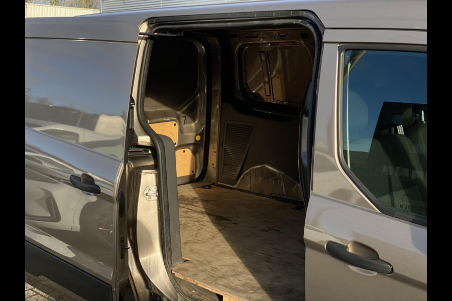 Ford Transit Connect 1.5 EcoBlue L2 Limited Zuid | 120pk | Navigatie | Trekhaak | Camera | Cruise Control | Stoel met bank