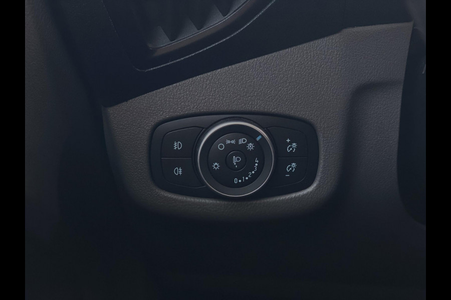 Ford Transit Connect 1.5 EcoBlue L2 Limited Zuid | 120pk | Navigatie | Trekhaak | Camera | Cruise Control | Stoel met bank