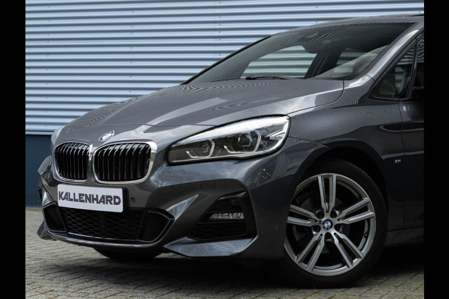BMW 2 Serie Active Tourer 218i M-Sport - Pano - Memoryzetel - Trekhaak - Camera - LED