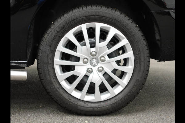 Peugeot Expert 2.0 BlueHDI 145PK L3 Automaat Airco Cruise Navigatie Trekhaak